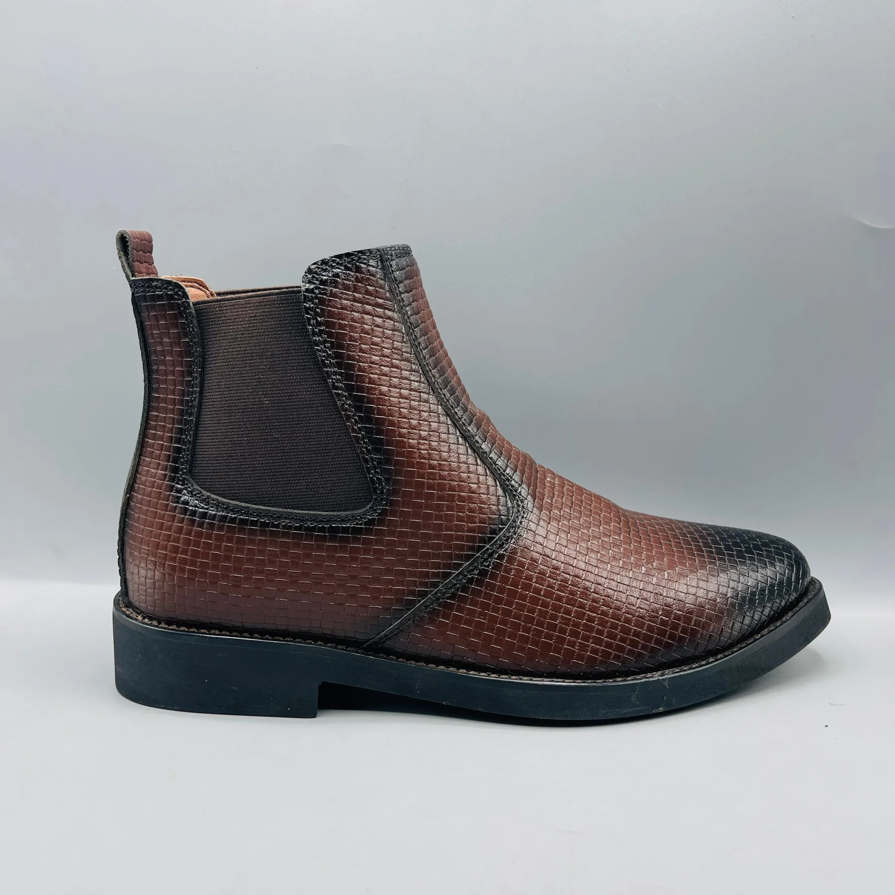 Textured Chelsea Boot Brown- F007 Brown